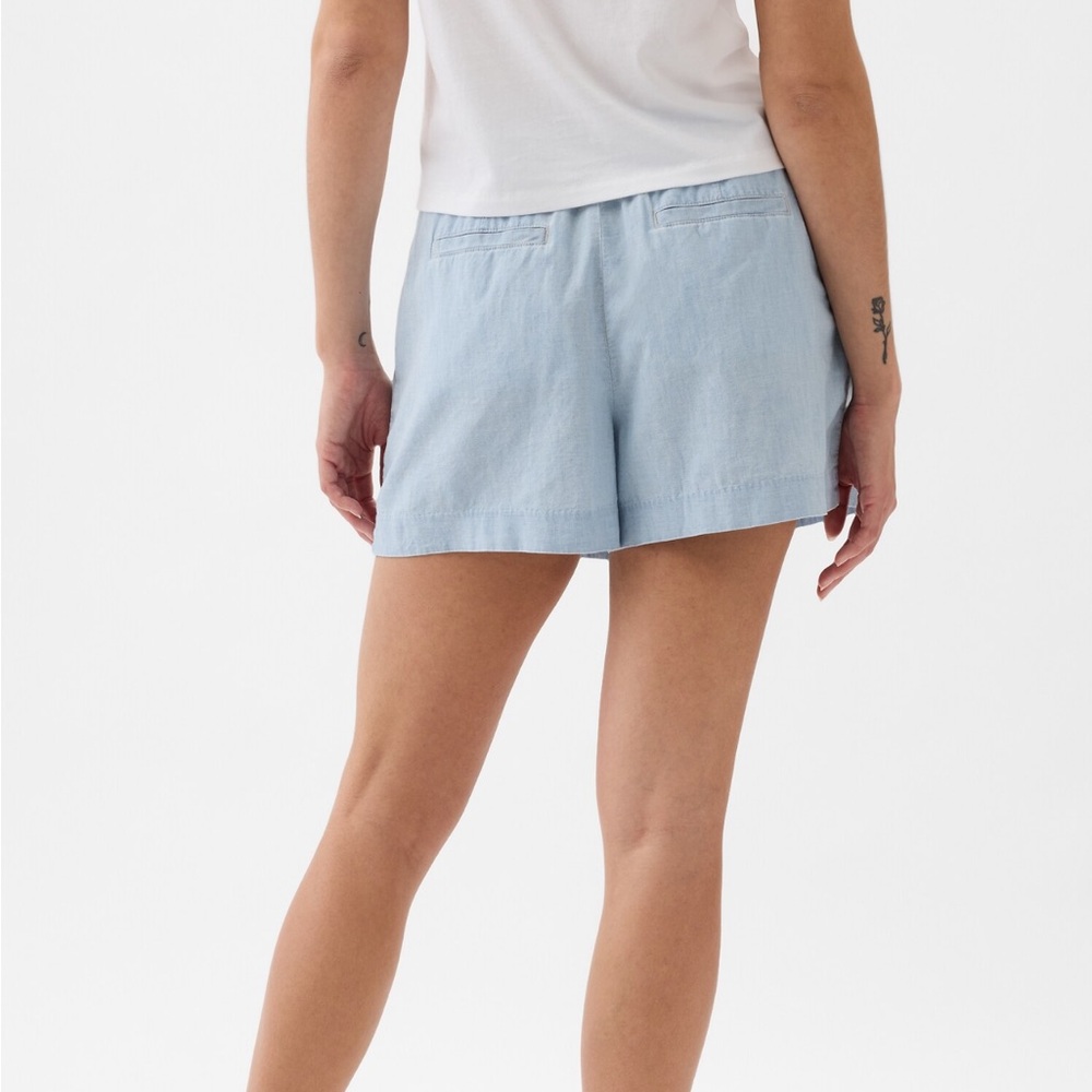 GAP High Rise Shorts - Picture 8 of 8